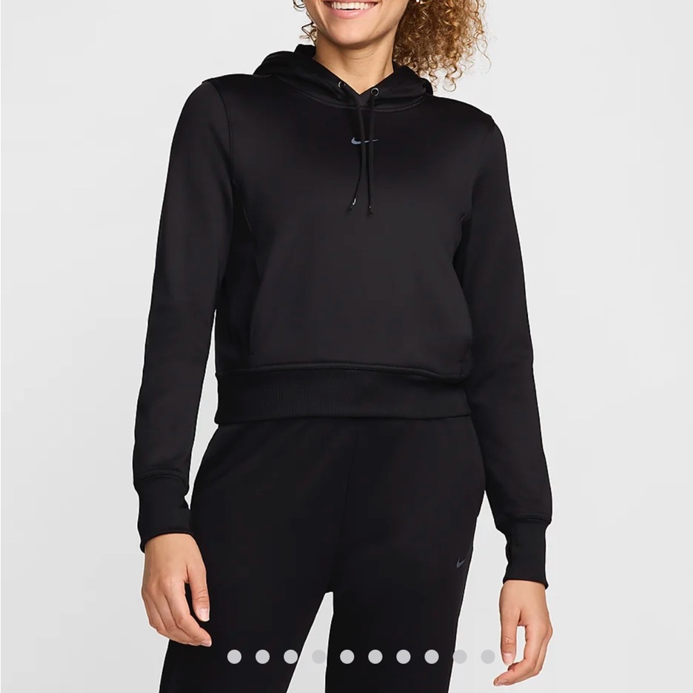 Nike Therma-FIT One